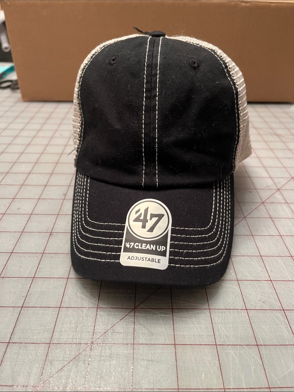 ’47 Brand “Clean Up” Black and Off White Mesh Baseball Cap/Hat NWOT